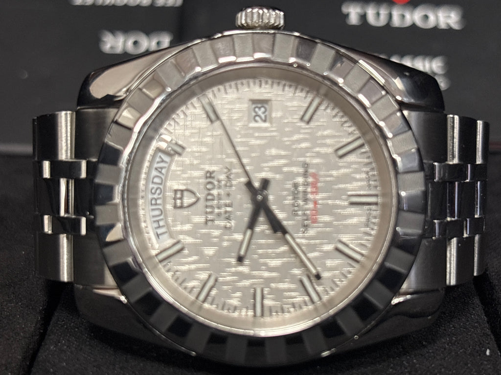 Tudor Classic Date/Day 41 Automatic ref-M23010-0012/7990 offers accepted…