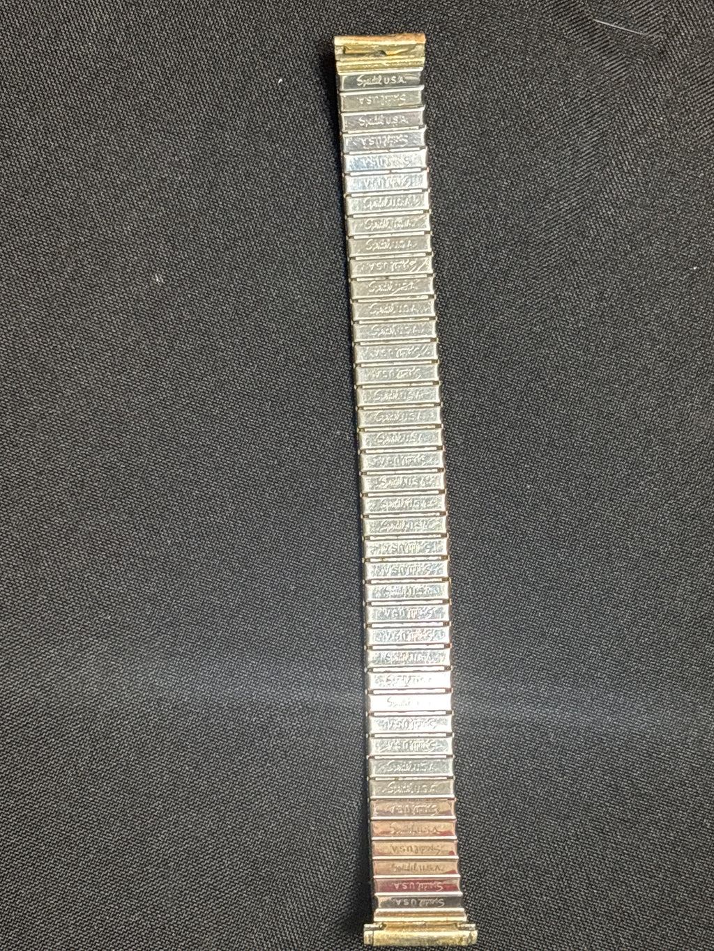 Speidel gold tone vintage bracelet-(great condition)