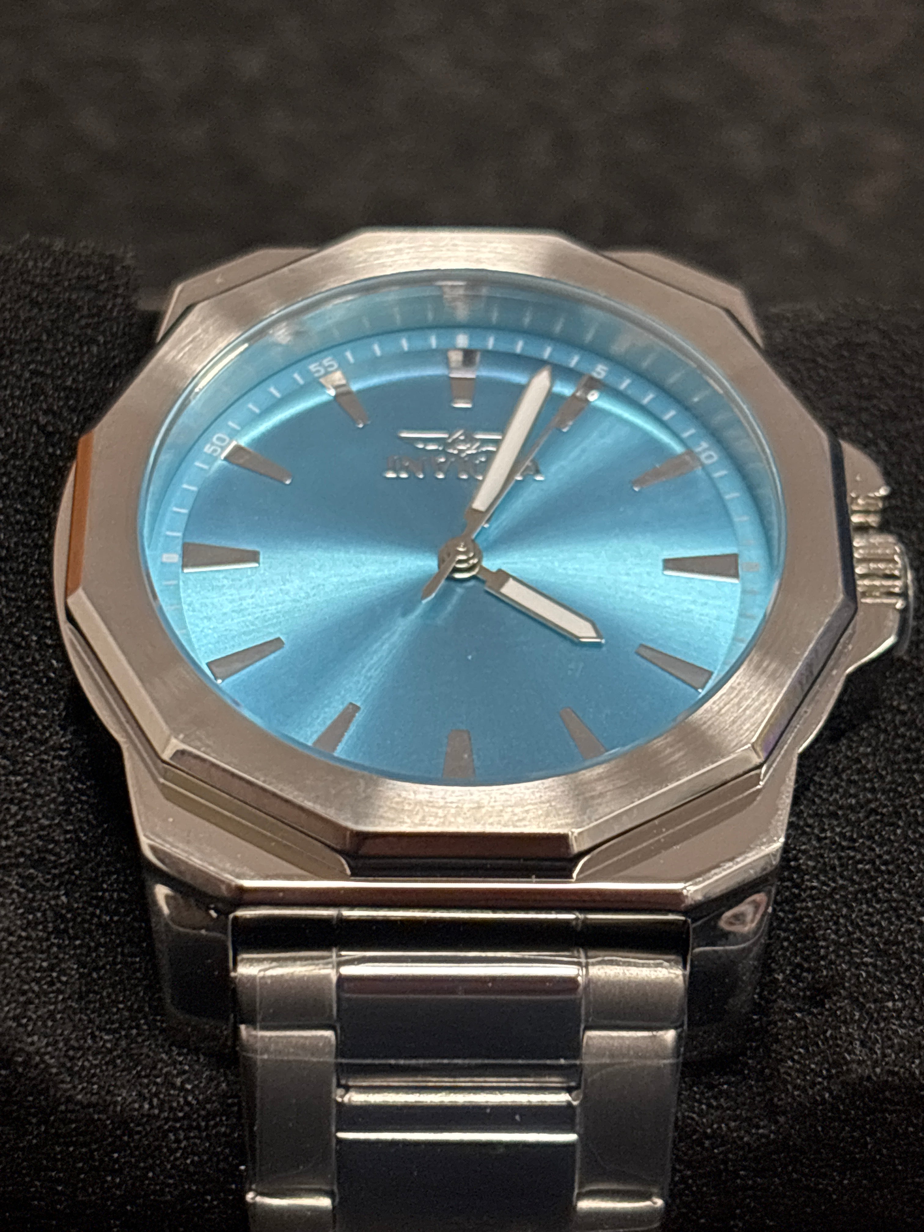 Invicta Speedway Tiffany blue 42mm mens watch SS bracelet