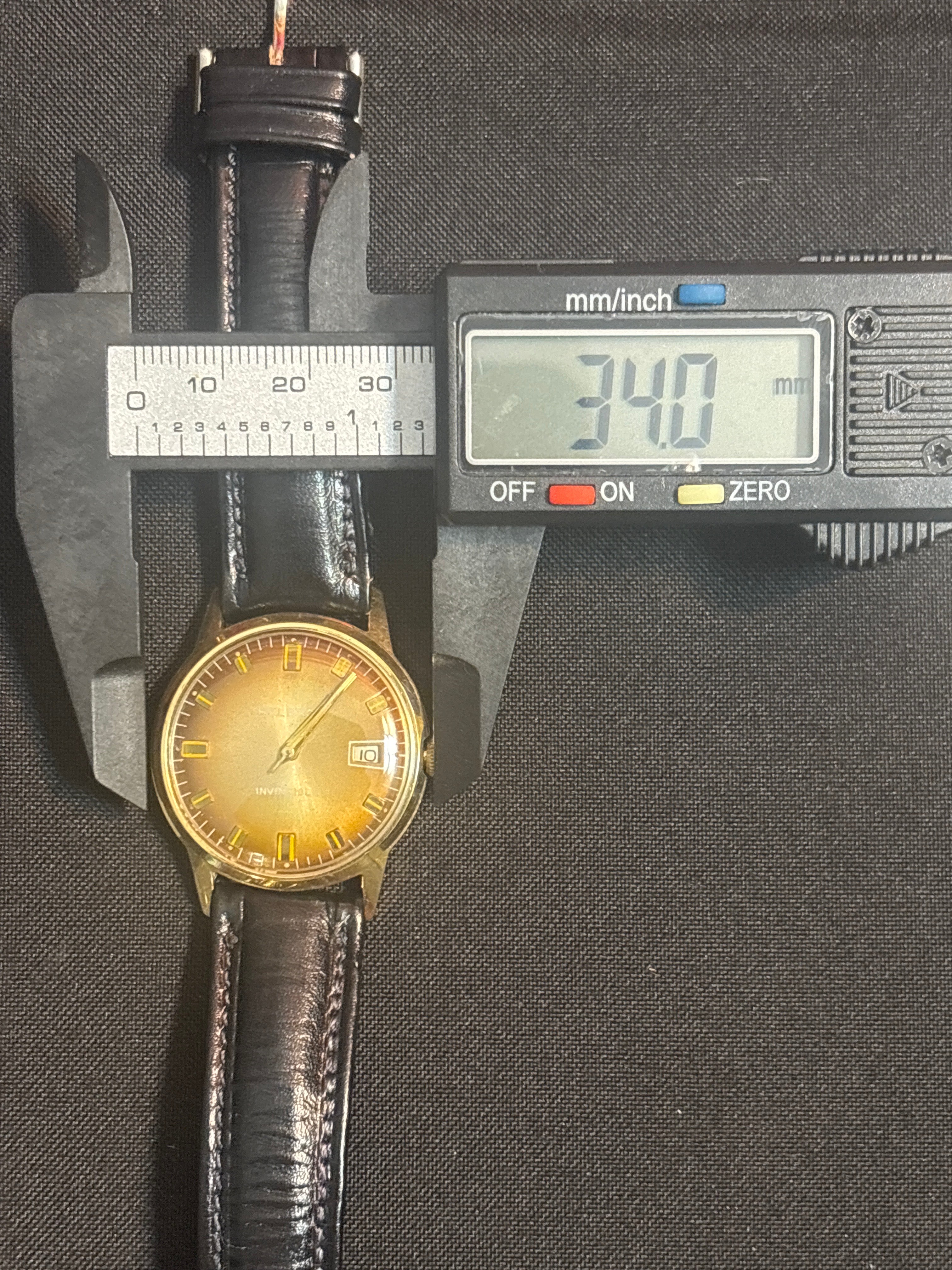 Vintage Helbros 34mm mechanical mens watch on blk leather strap