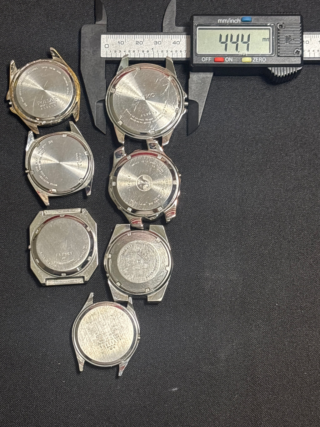 Watch Case Lot- Seiko/Citizen/Pulsar cases complete