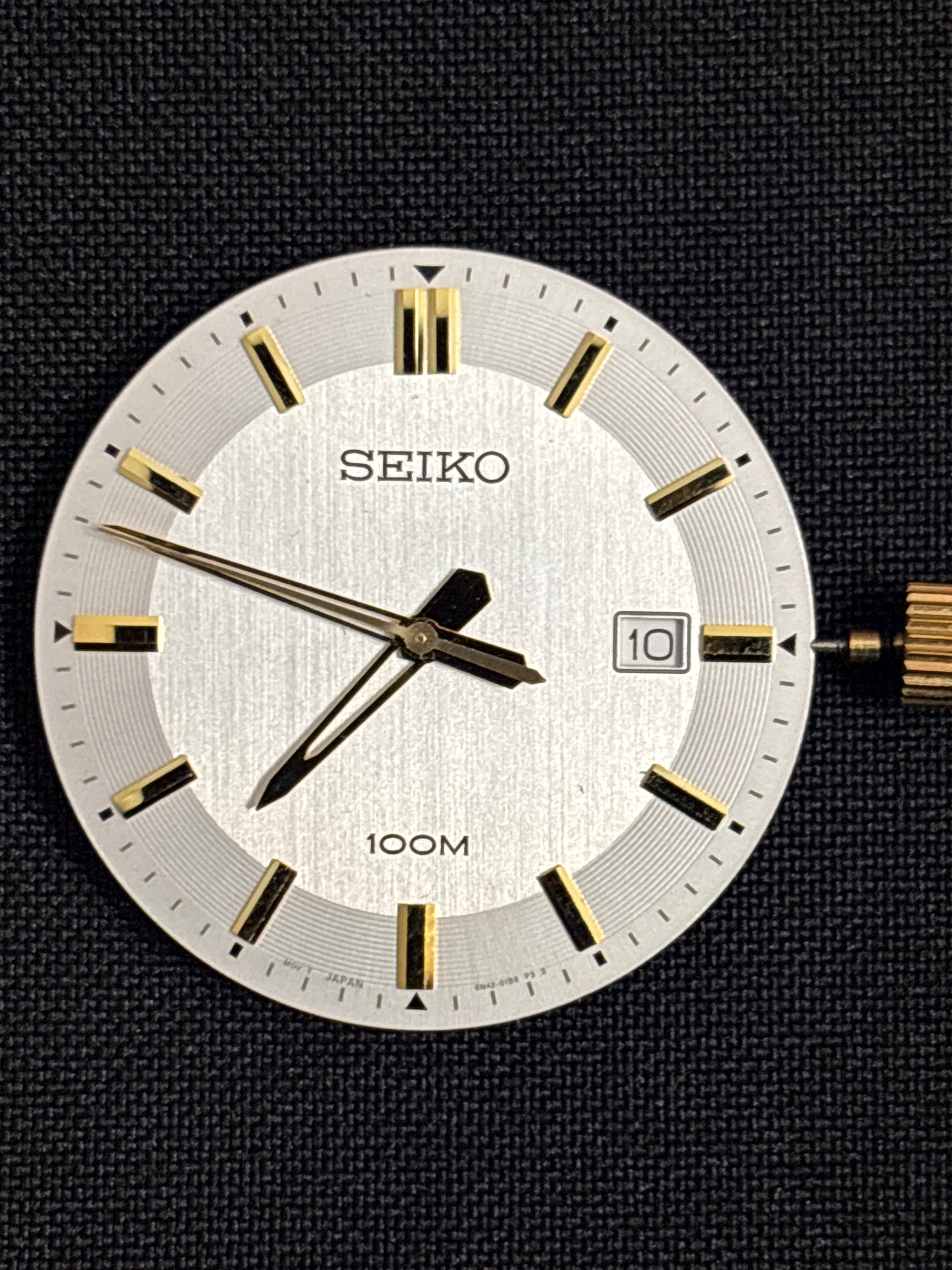 Original Seiko Quartz dial/movement wt crown stem