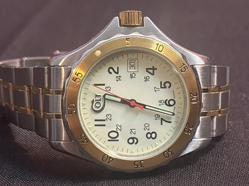 Colt Arms Swiss quartz mens watch on stainless steel band- like new no box