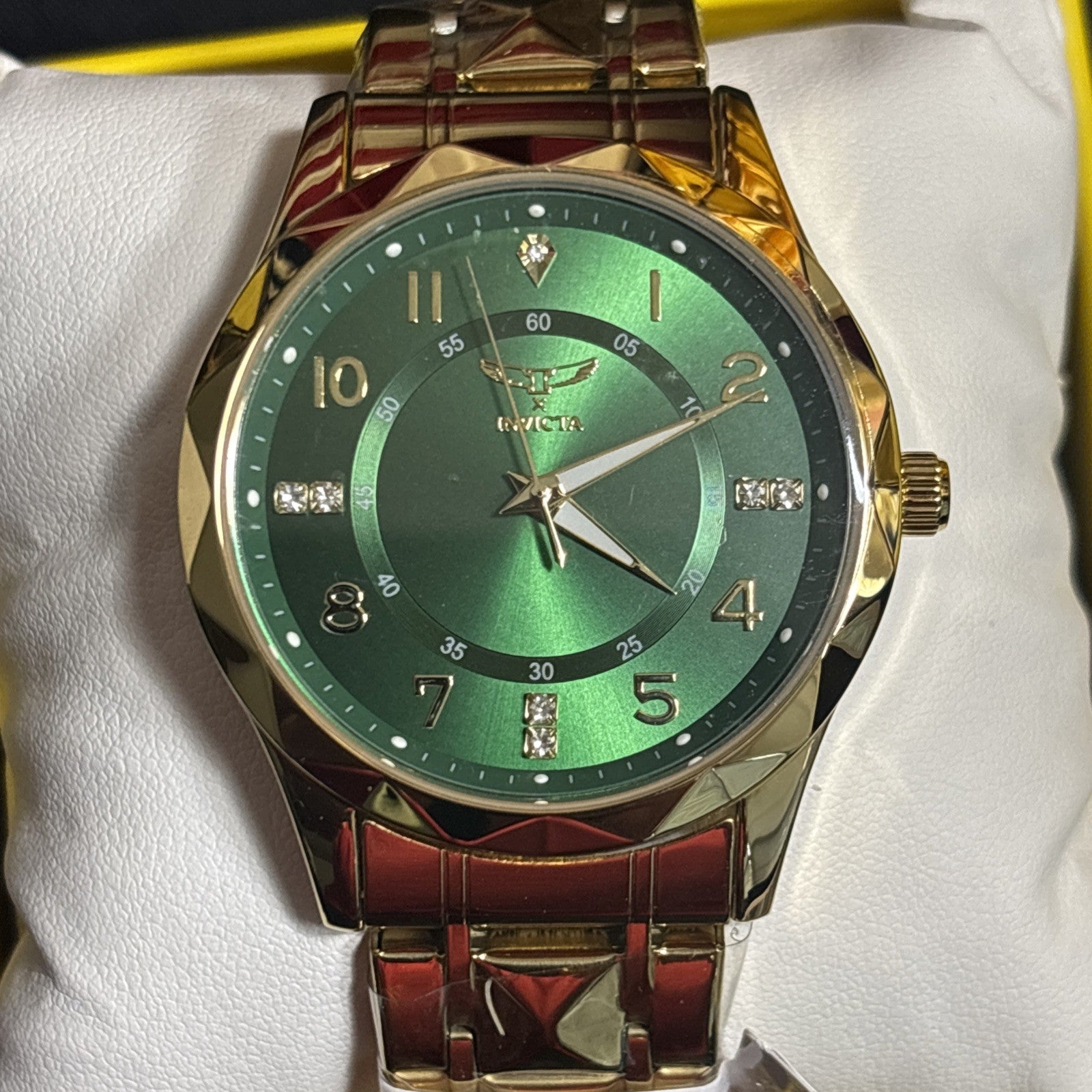 Invicta Specialty 41mn Gold Tone Hidden Clasp 69021 Great Buy!!!