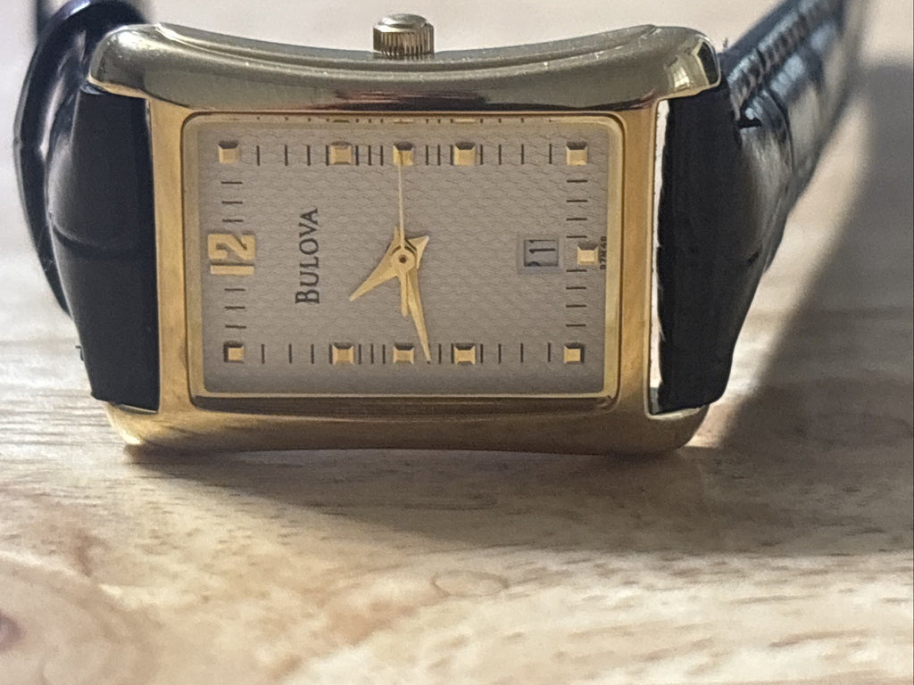 Gold Tone Tank Bulova 97m48 Ladies Watch