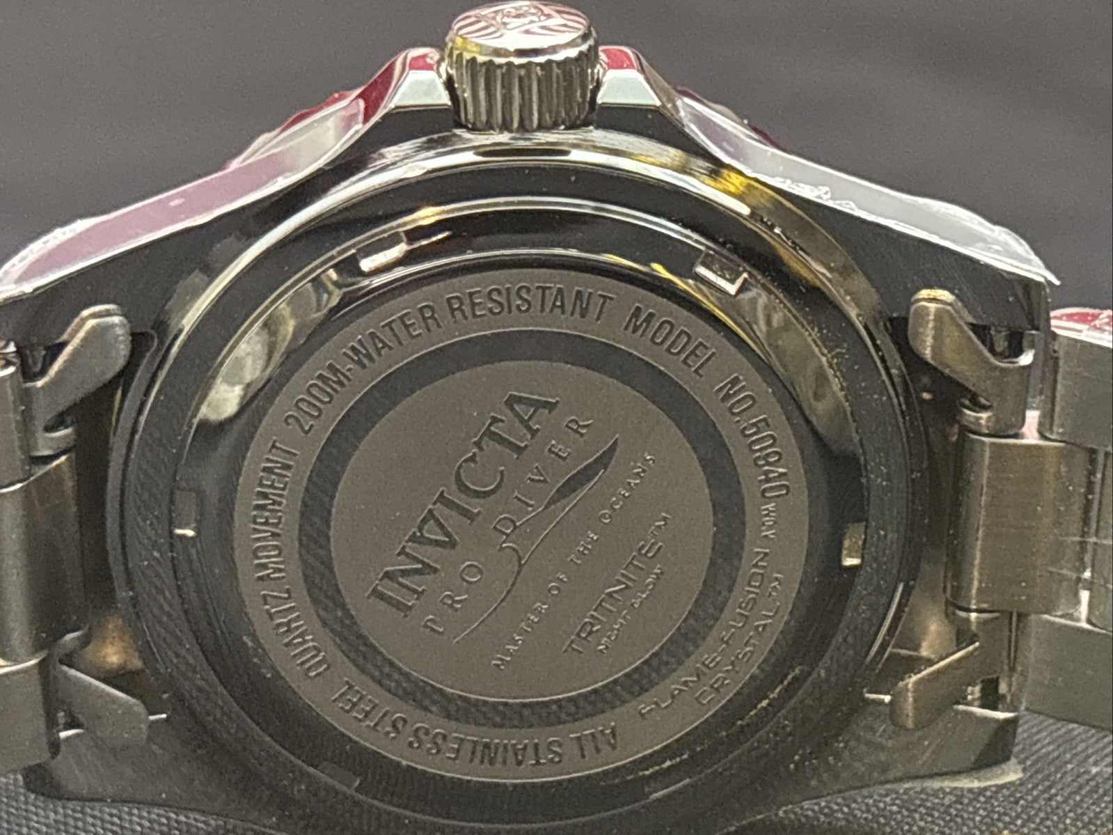 Invicta Blk N Blu pro diver #50940 40mm Mens Watch SS Bracelet