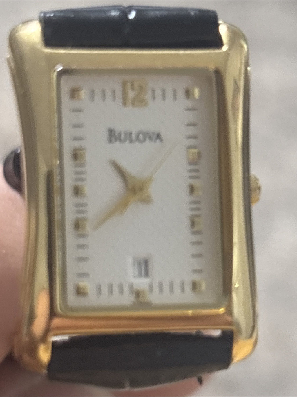 Gold Tone Tank Bulova 97m48 Ladies Watch
